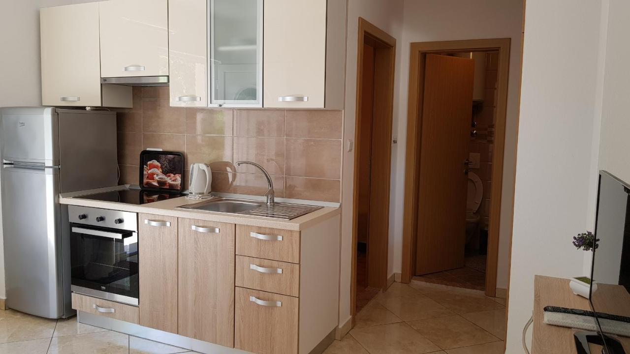 Ruzica Apartments Mirca  Luaran gambar