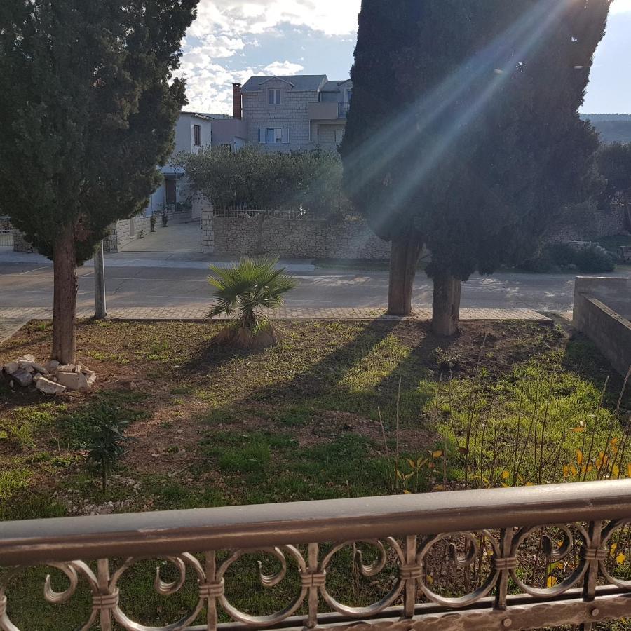 Ruzica Apartments Mirca  Luaran gambar